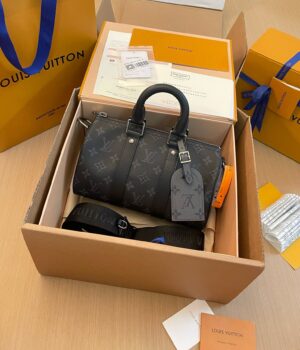 LV Keepall Bandouliere 25 M22761
