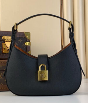 LV Low Key Shoulder Bag M24611 26*18*7