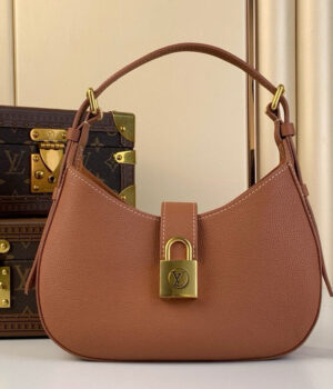 LV Low Key Shoulder Bag M24885 26*18*7