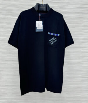 1V T-Shirt