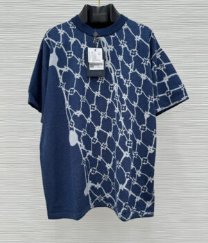 1V T-Shirt
