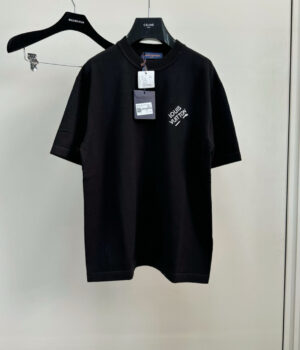 1V T-Shirt