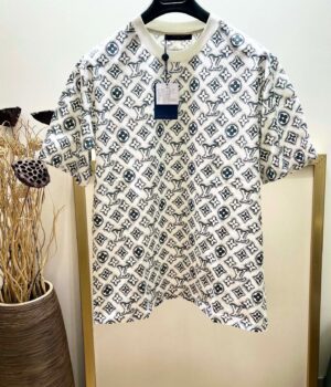Louis Vuitton T-shirt