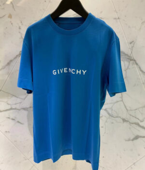 Givenchy T-shirt