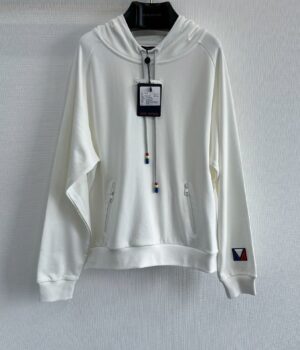 1V Hoodie