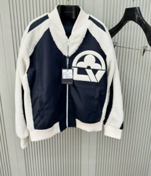 1V Jacket