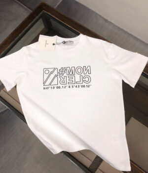 Moncler T-shirt
