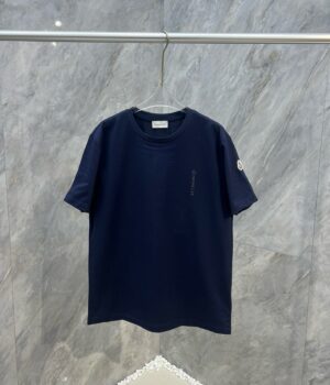 Moncler T-shirt
