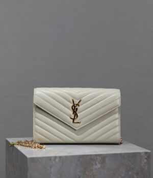 YSL Envelope 22.5