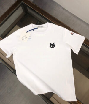 Moncler T-shirt