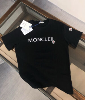 Moncler T-shirt