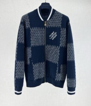 1V Jacket