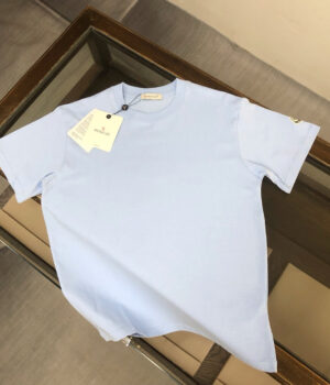 Moncler T-shirt