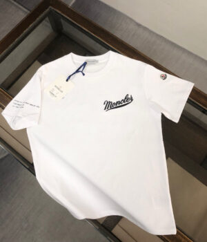 Moncler T-shirt