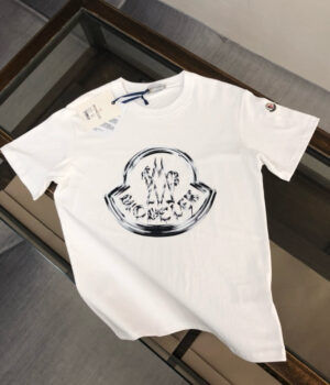 Moncler T-shirt