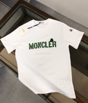 Moncler T-shirt