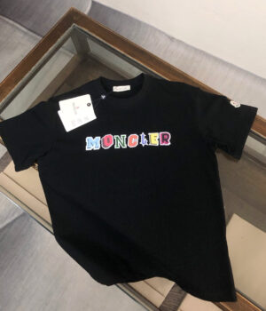 Moncler T-shirt