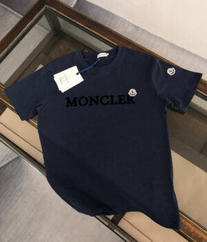 Moncler T-shirt