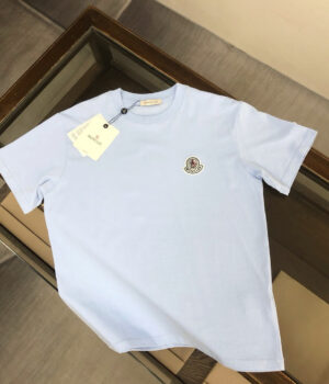 Moncler T-shirt