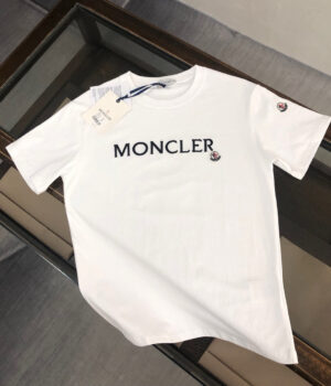 Moncler T-shirt
