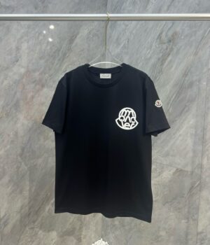 Moncler T-shirt