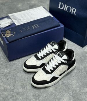 CD SNEAKERS