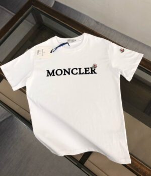 Moncler T-shirt