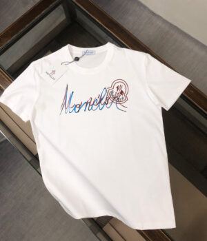 Moncler T-shirt