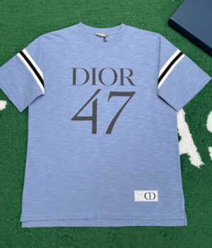 Dior T-shirt