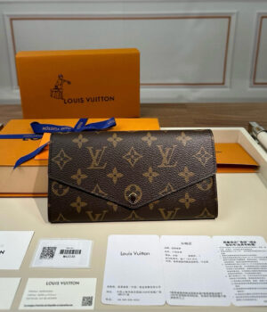 LV Sarah Wallet M62235