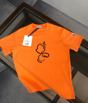 Moncler T-shirt