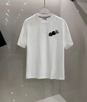 Moncler T-shirt