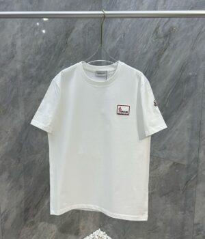 Moncler T-shirt