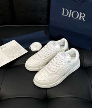 CD Sneakers