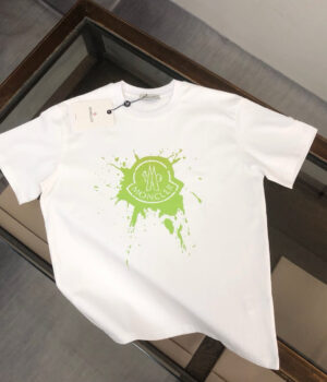 Moncler T-shirt