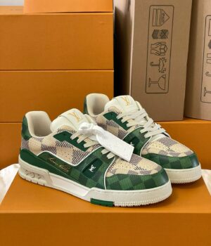1V Trainer
