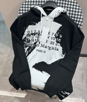 MM6 Hoodie