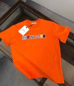 Moncler T-shirt