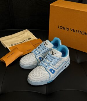 Lv Trainer