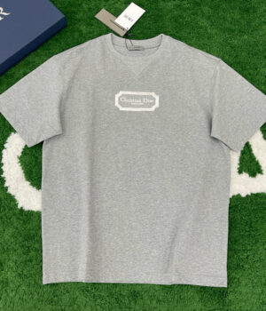 Dior T-shirt