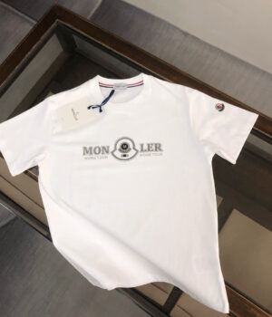 Moncler T-shirt