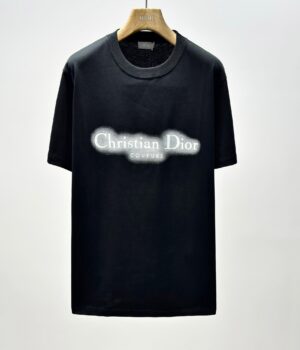Dior T-shirt