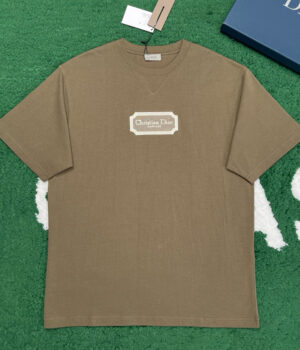 Dior T-shirt