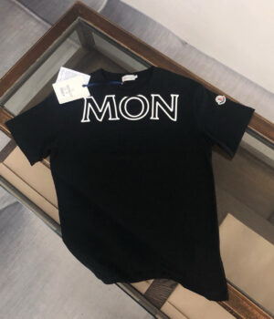 Moncler T-shirt