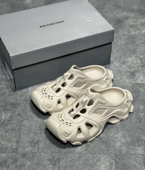 BLCG SANDALS