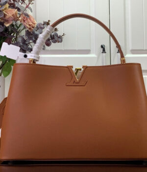 LV Capucines Souple M24879