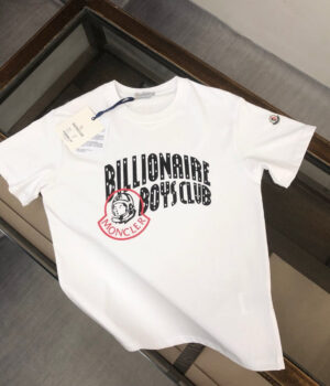 Moncler T-shirt