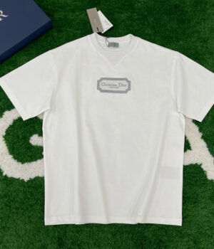 Dior T-shirt