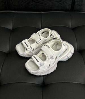 BLCG SANDALS