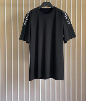 Givenchy Tee
